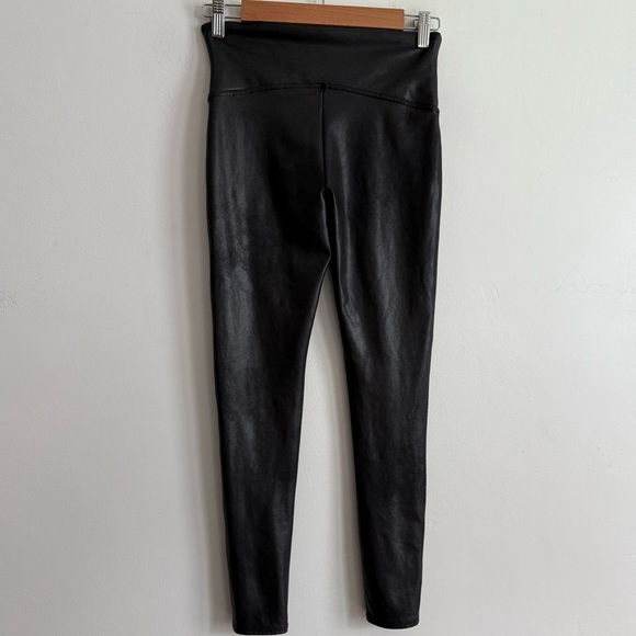 Spanx Faux Leather Leggings Faux Leather Black Size Large High Waist Shaping Fit - Picture 3 of 5